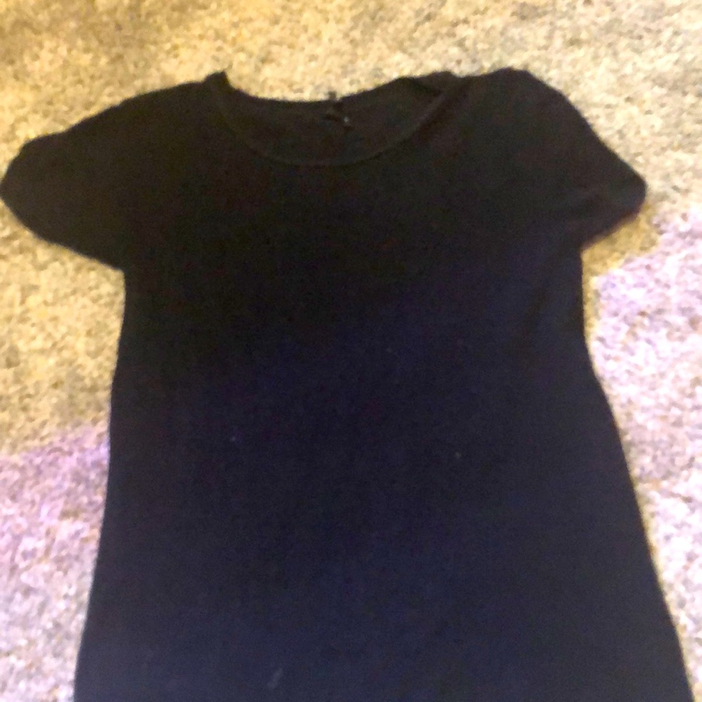 Tight black shirt